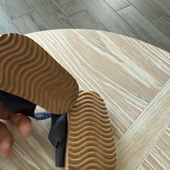 Carters|Gender neutral baby shoes,double strap navy denim style with buckle,0-3M - Picture 8 of 8